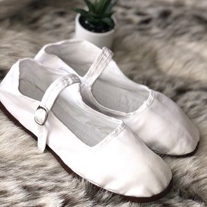 Women Cotton Marry Jane Shoes!